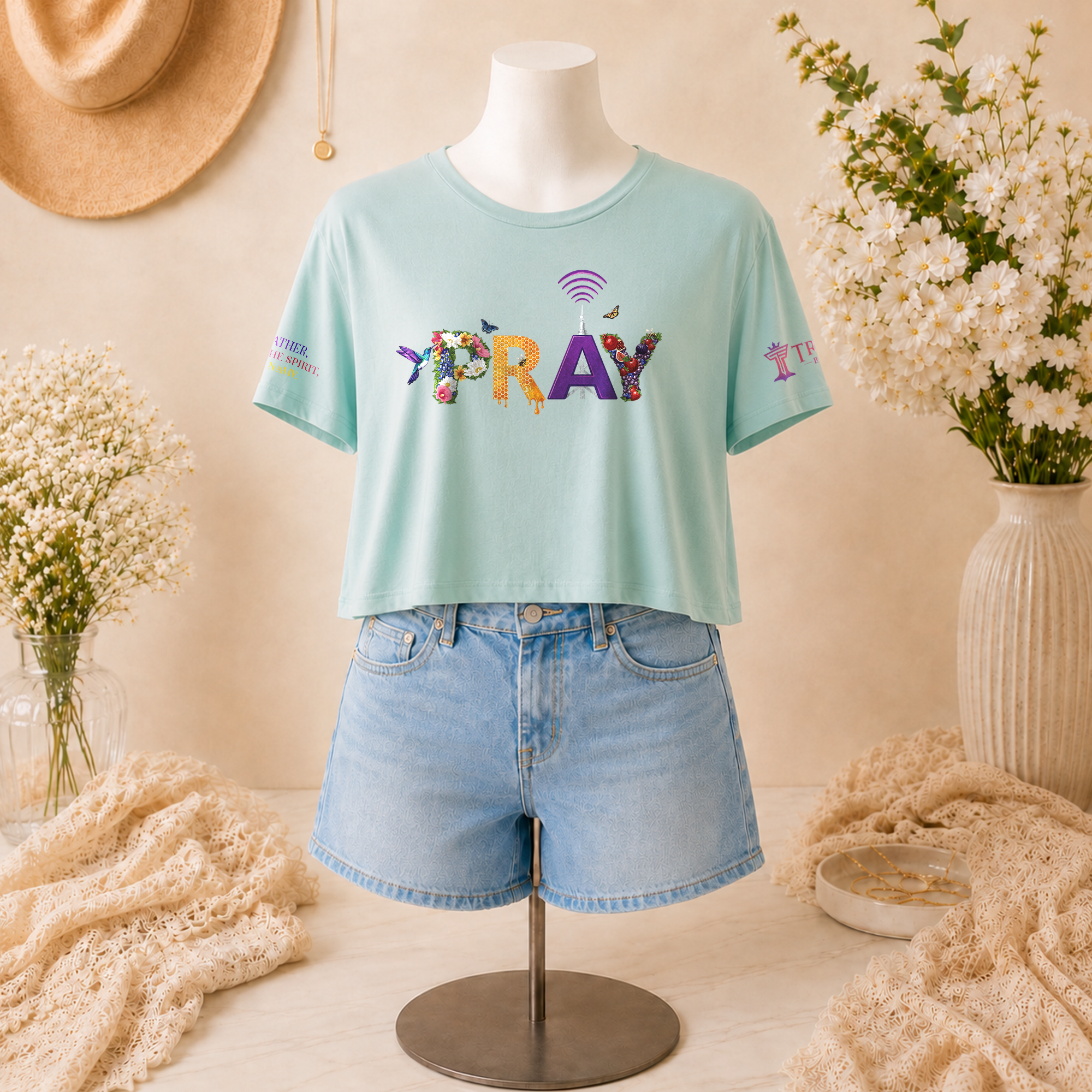 Pray Women's Cropped Flowy Faith Shirt